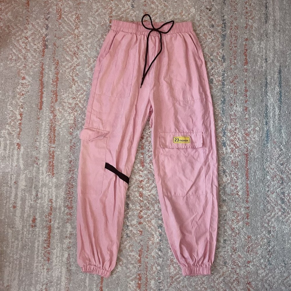 SHEIN Patched Detailed Flap Pocket Side Pants